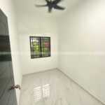 Lagenda Mawar (Encik Shukri)