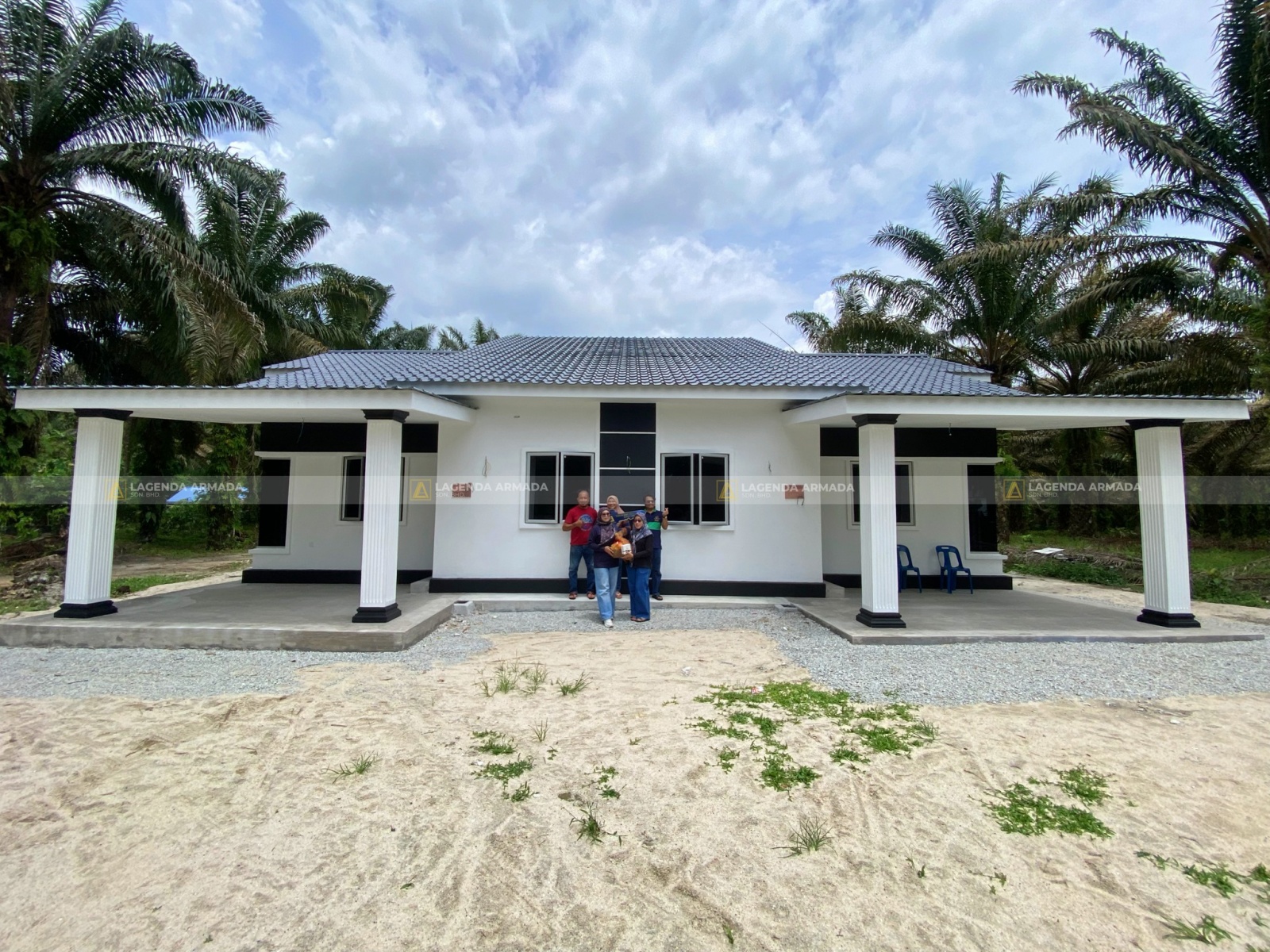 Lagenda Rumah Sewa Kembara (Puan Sima Azwa)